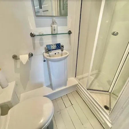 Apartment The Studio - 1 Free Private Parking Space - 60 Second Walk 2 Minster - Split Level York